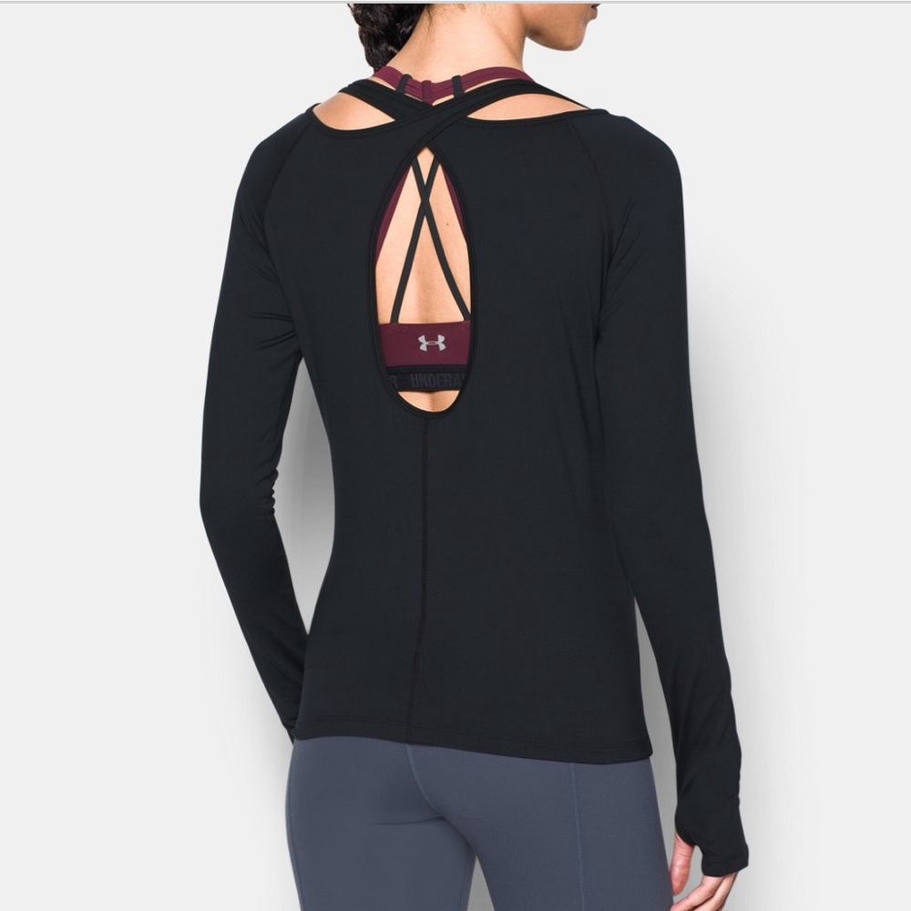 UA Keyhole Longsleeve Shirt